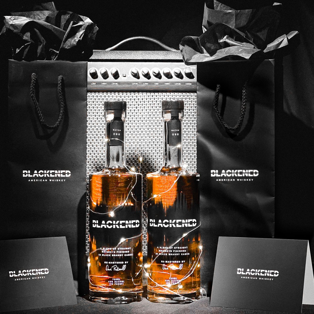 METALLICA | BLACKENED™ American Whiskey | Holiday Gift Bag Kit | **Drink ONE/Gift ONE** (Bundle)