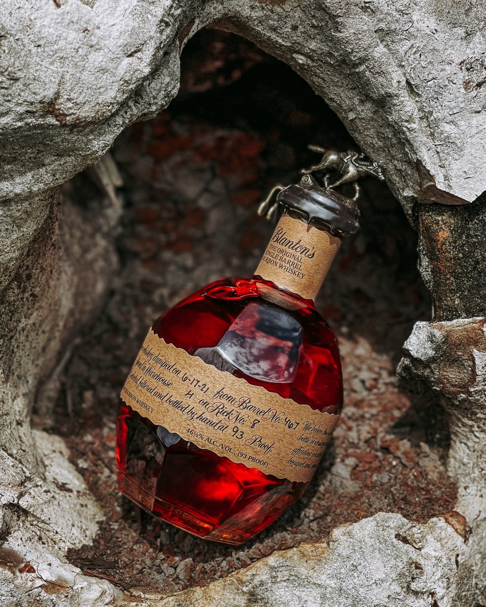 Blanton's Original Single Barrel Bourbon Whiskey | 700ML